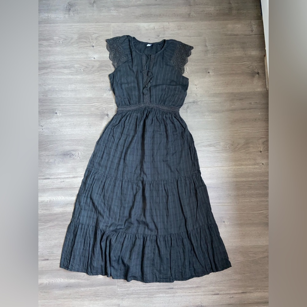 🤎OLD NAVY Maxi Dress